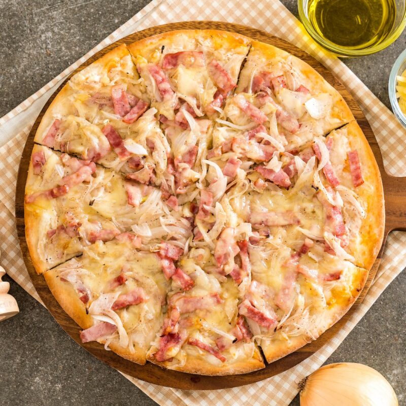 KIT4 800X800 | Le repère des Alsaciens Quel bois choisir pour un four à tarte flambée ? Strasbourg